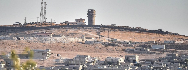 هێزەکانی ئەمریکا لە سەربازگەی خەراب ئەشک نەکشاونەتەوە